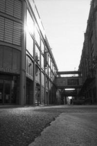 Rue de Provence, Printemps Haussmann - 19 avril 2020 9h40