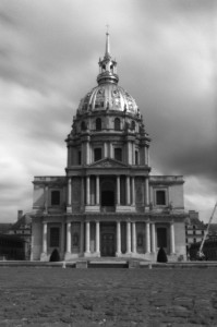 Place Vauban, Hôtel des Invalides - 29 avril 2020 10h58